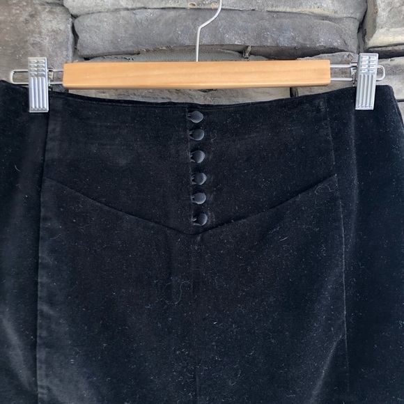 CLUB MONACO / black velvet pencil skirt - Picture 3 of 7